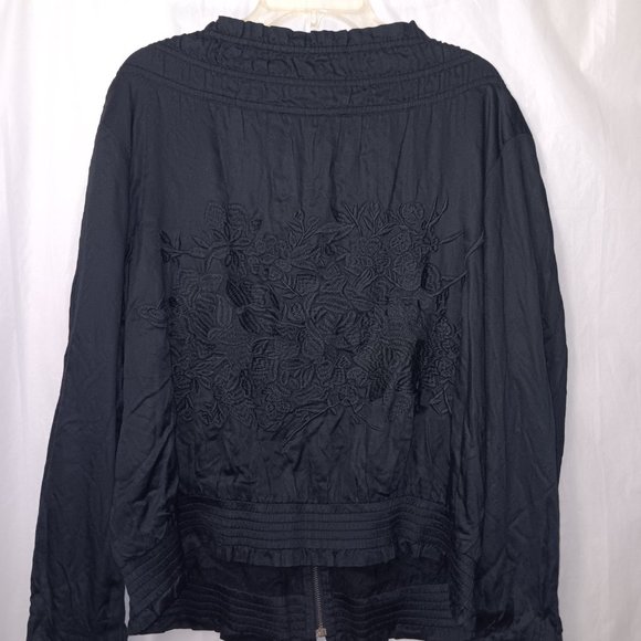 LOVESTITCH EMBROIDERED FLORAL BOMBER JACKET - Picture 3 of 7